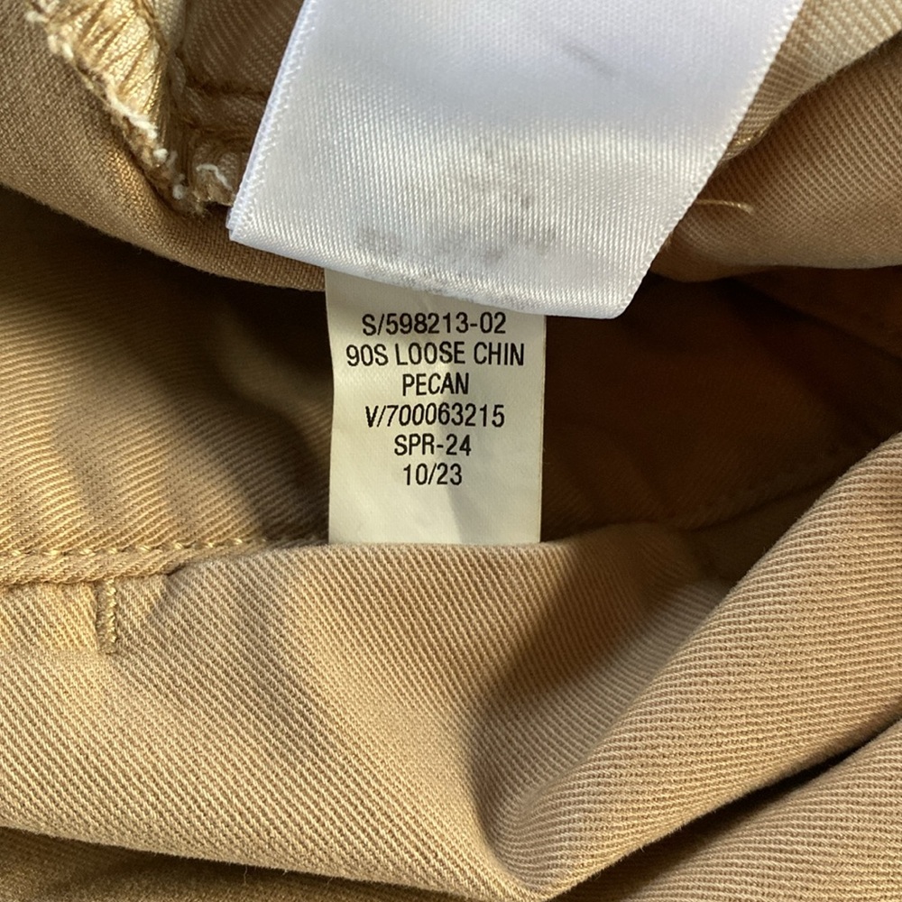 GAP / Men’s 90’s Loose Khaki / Khaki / 33x32 - Picture 12 of 12